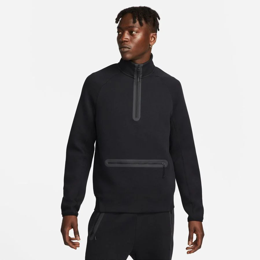 PULL NIKE TECH NOIR